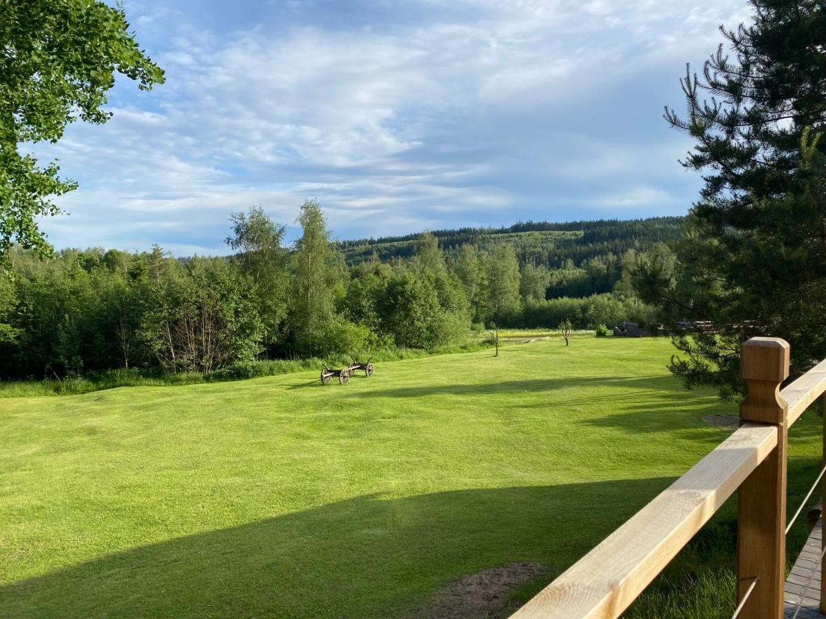 Adventure Guesthouse Sweden In Rural Area Sunne Exterior foto